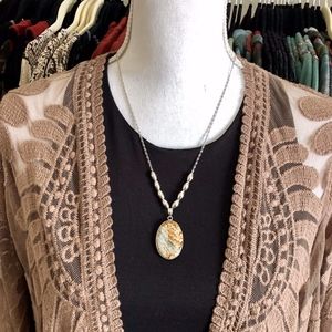 Animal Skin Agate Pendant Necklace